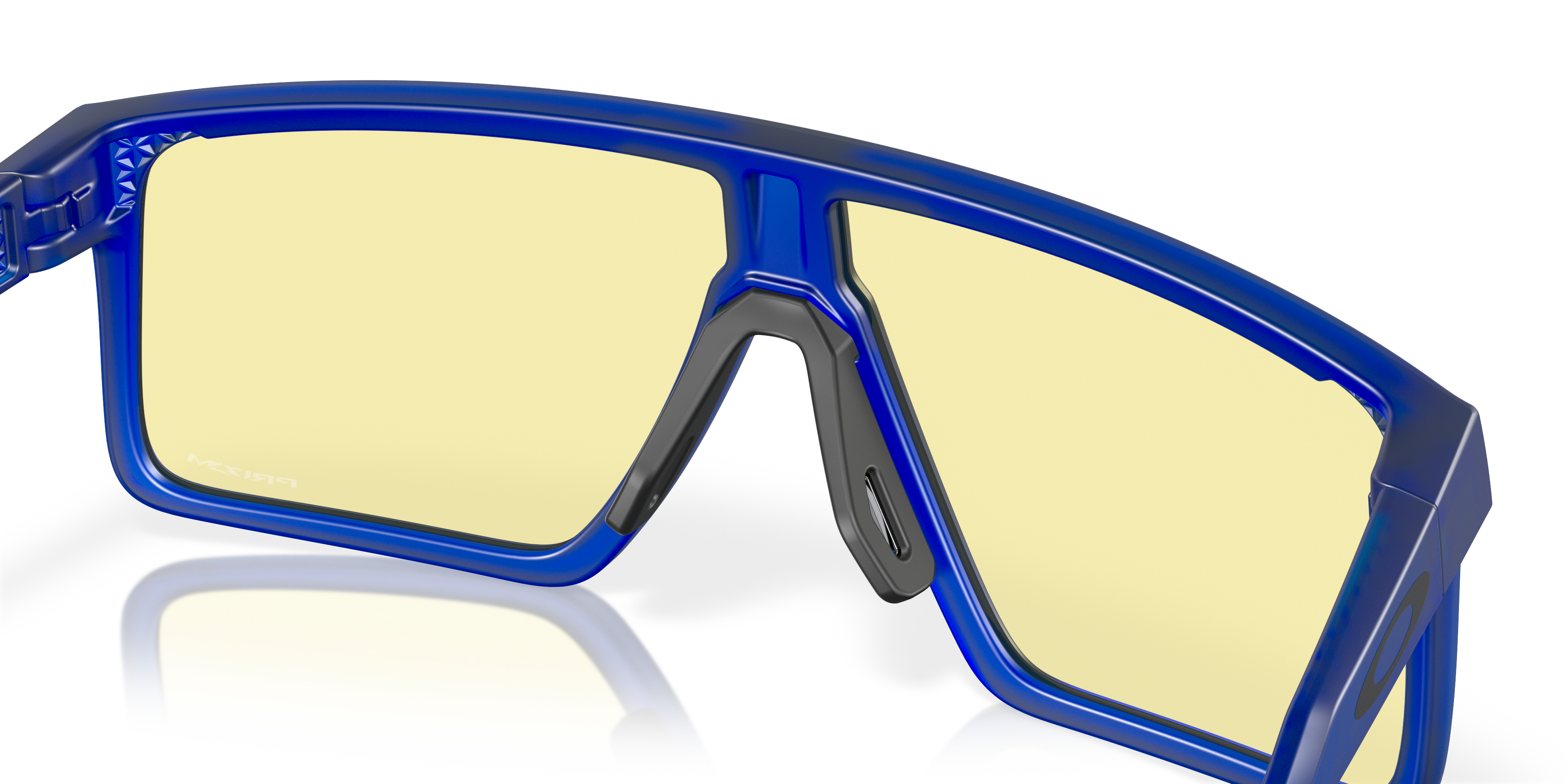 uaql3e Oakley OO9285 HELUX GAMING COLLECTION Sunglasses | Clearly