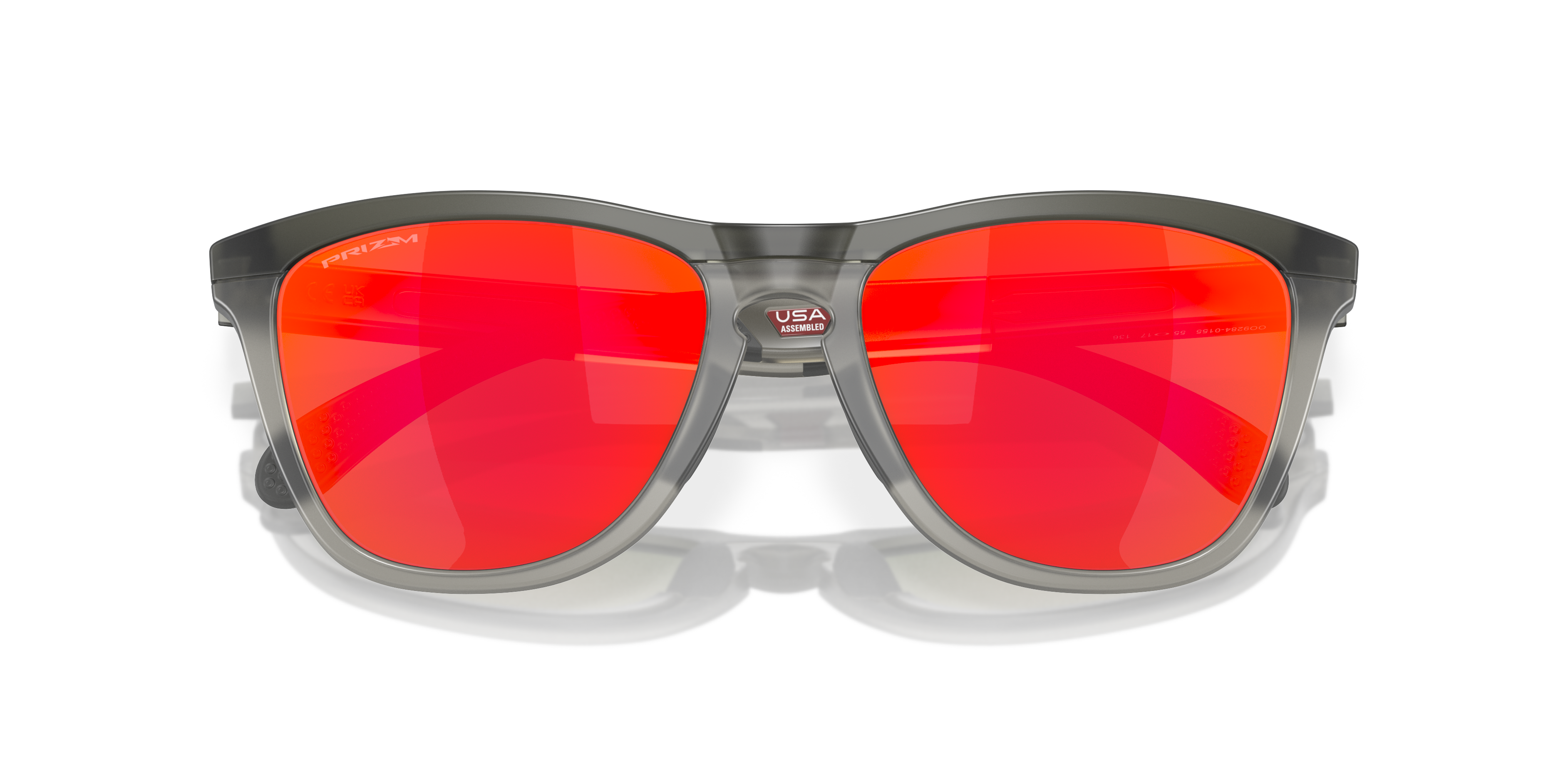 Oakley OO9284 FROGSKINS™ RANGE Sunglasses | Clearly