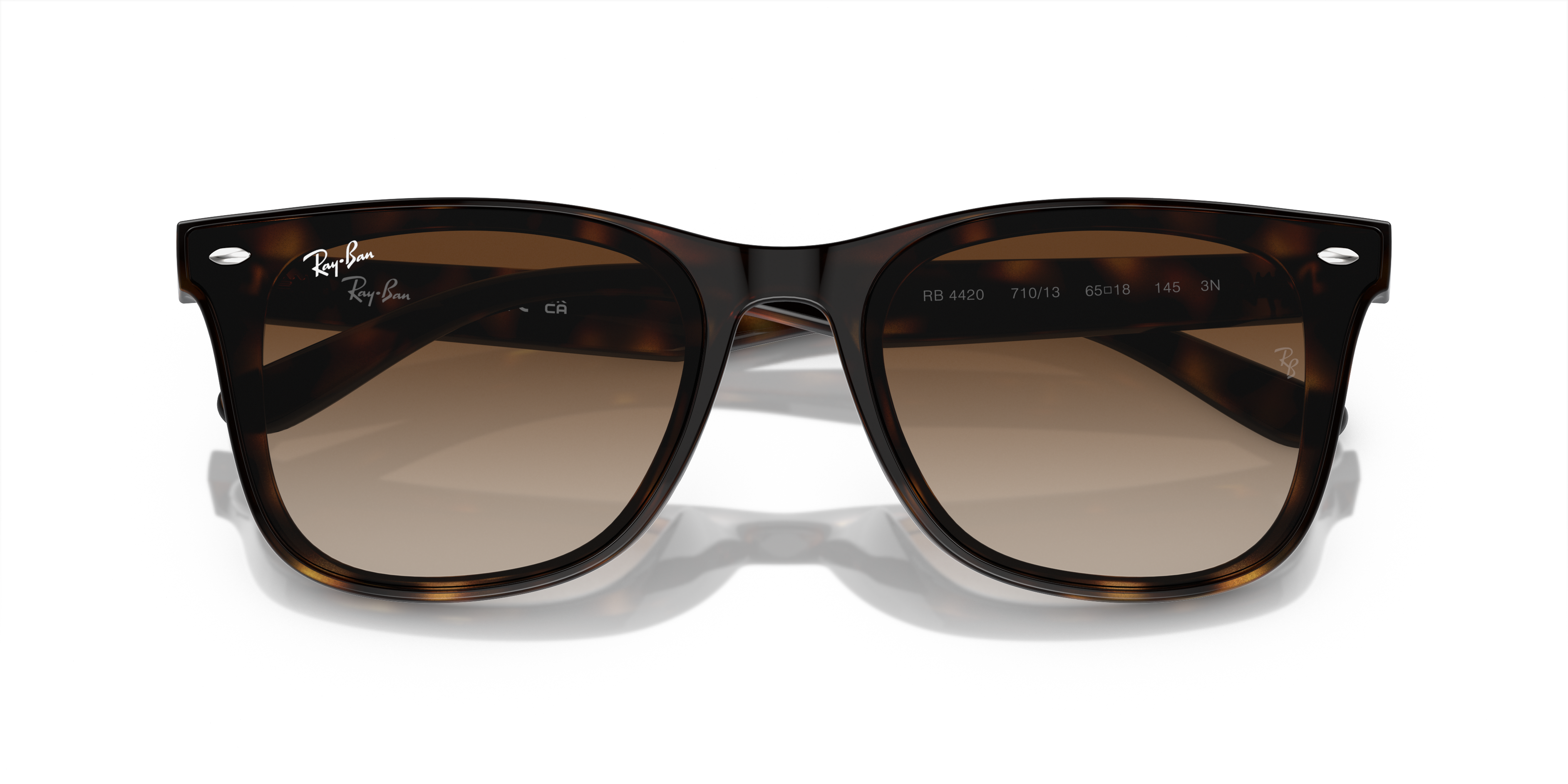 小物 Ray-Ban RB4420 RB4420 Sunglasses in Black and Dark Grey - RB4420 | Ray-Ban® CA