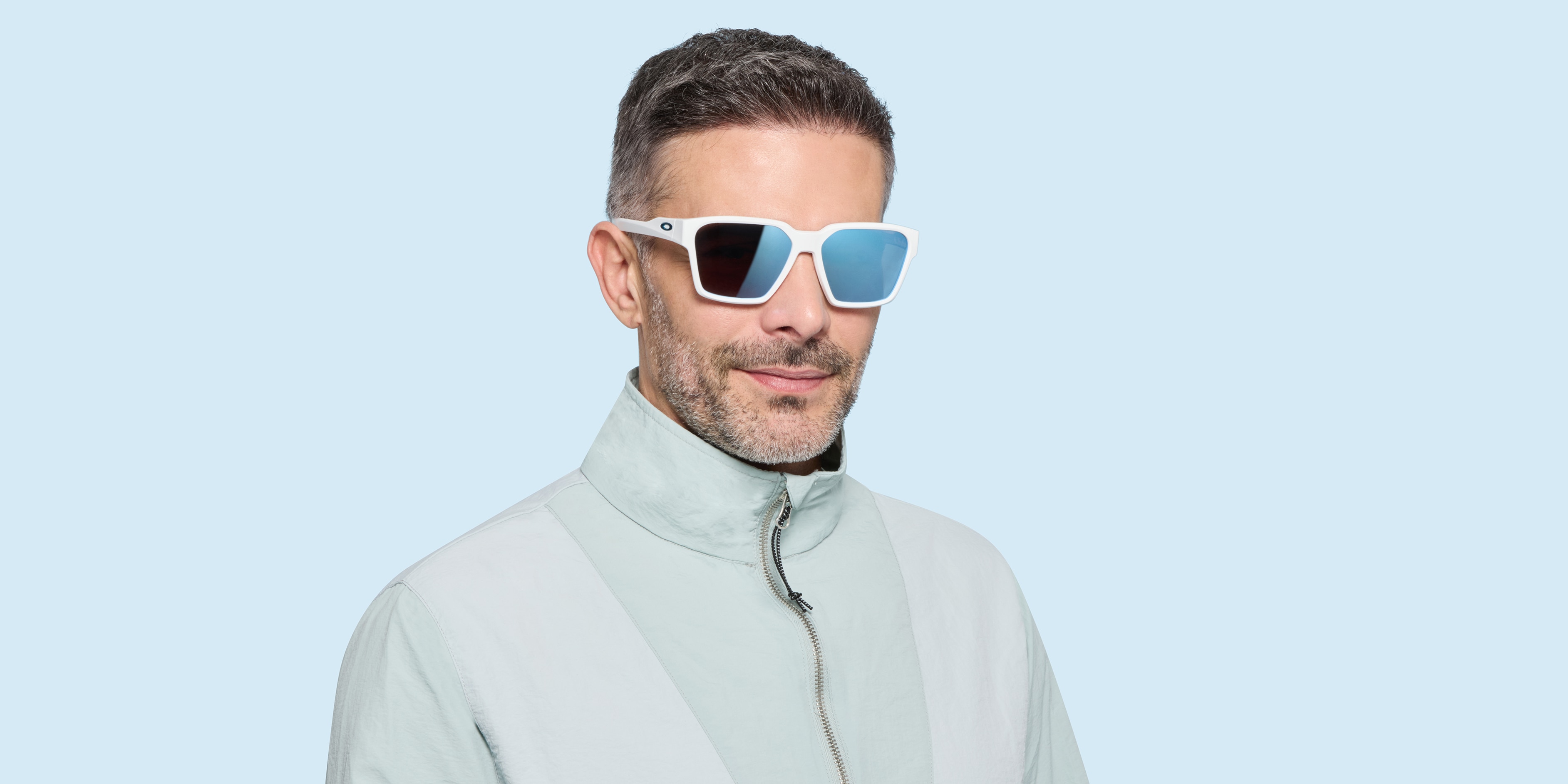 Oakley OO9497 BRIZA Sunglasses | Clearly
