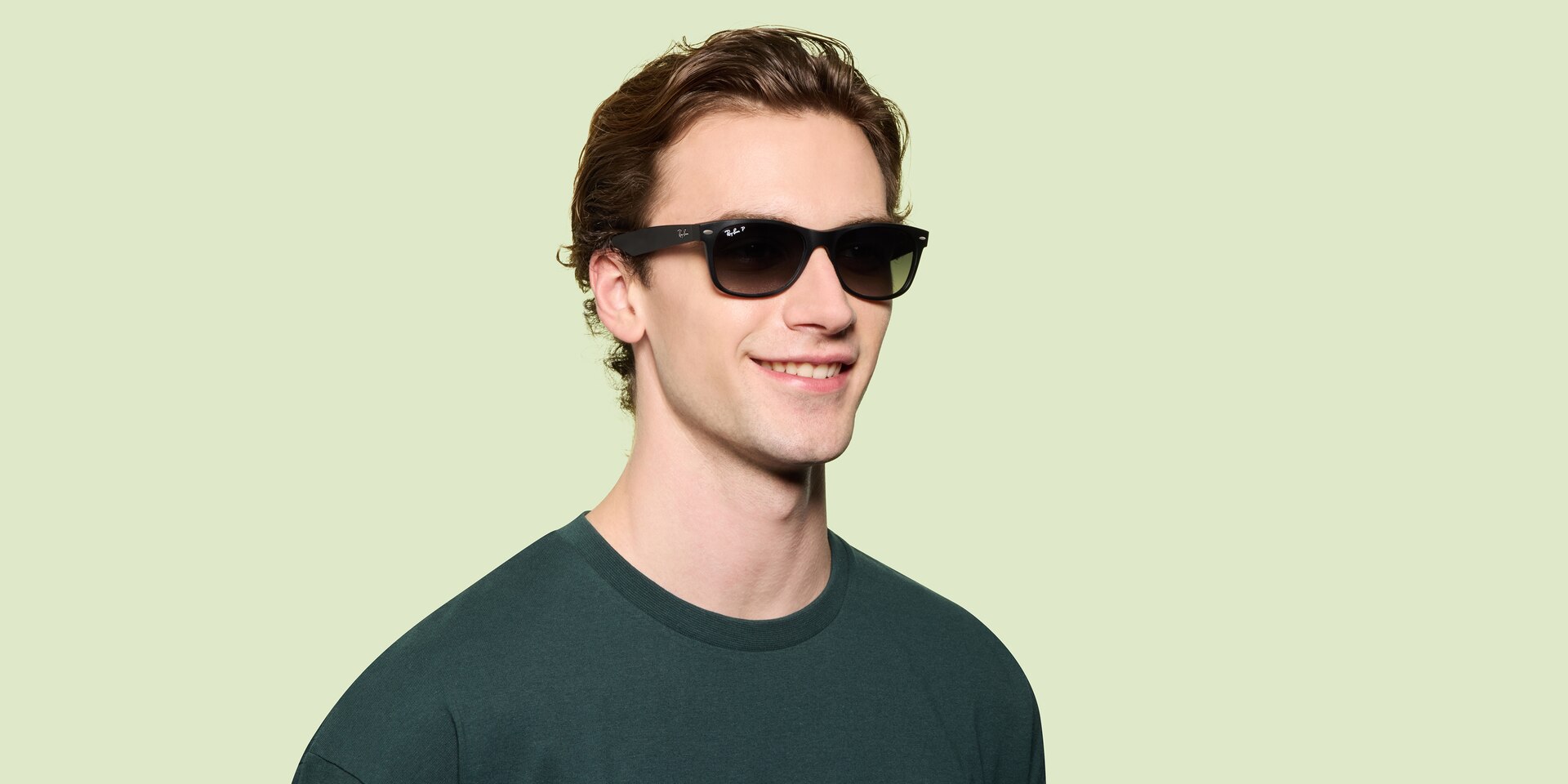 Ray-Ban　New Wayfarer Ray-Ban RB2132 NEW WAYFARER CLASSIC Sunglasses | Clearly
